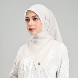 [110K GET 3] Hijaberies – Paris Legend (Hijab Segi Empat 110×110 cm)