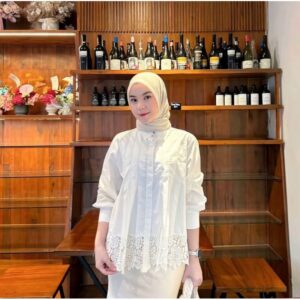 Jema Basic Blouse Atasan Wanita Katun Toyobo