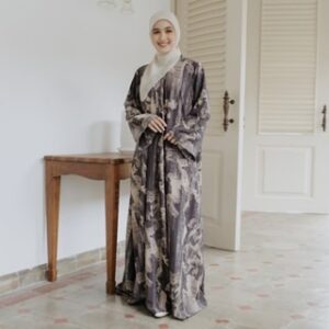 Lozy Hijab – Syifa Dress & Blouse Lozy X Cut Syifa (Abaya Gamis Atasan Blouse Motif Abstrak Bahan Cooltech Anti UV)