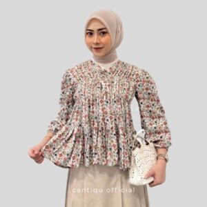 Cantiqu – Mireya Blouse Motif Bunga Atasan Wanita Kerut Dada Bahan Rayontwill