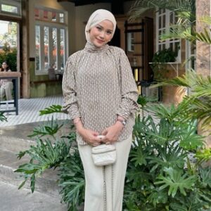 Floral Id – Blouse Motif Atasan Wanita Aruna Kemeja Rayon Motof Printed Lengan Panjang Kekinian Oversize