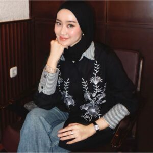 Azkia Top Atasan Wanita Bordir Elegan Kemeja Oversize Cewek Rayon Basic Premium