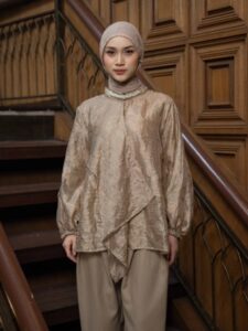 Mayoutfit Kayka Blouse | Blus Emboss Wanita Lebaran Kondangan Outfit