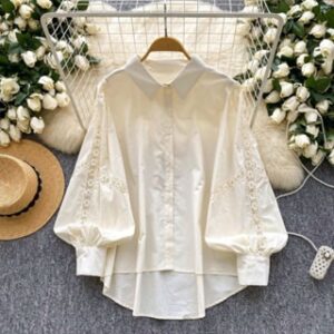 CHICMORE Kemeja Wanita Lengan Panjang Longgar | Warna Apricot/Black/Blue | Gaya Casual | Kemeja Renda Lengan Panjang | Wanita Oversize Korea | Baju Casual Sehari-hari | Original By CHICMORE | Solid Nyaman Dipakai | Baju Wanita Trend 2026