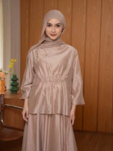 Mayoutfit Luniva Blouse | Blus Wanita Baju Kurung Malaysia Raya Melayu Lebaran Kondangan Outfit