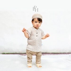Little Palmerhaus – Baju Lebaran 2026 – Saraya Baby Koko Set + Peci (Setelan Baju Koko Bayi Usia 0-12 Bulan)