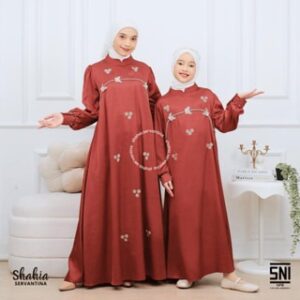 Shahia Servantina – Larisa Dress Satin Gamis Anak Perempuan Couple Mom & Kids